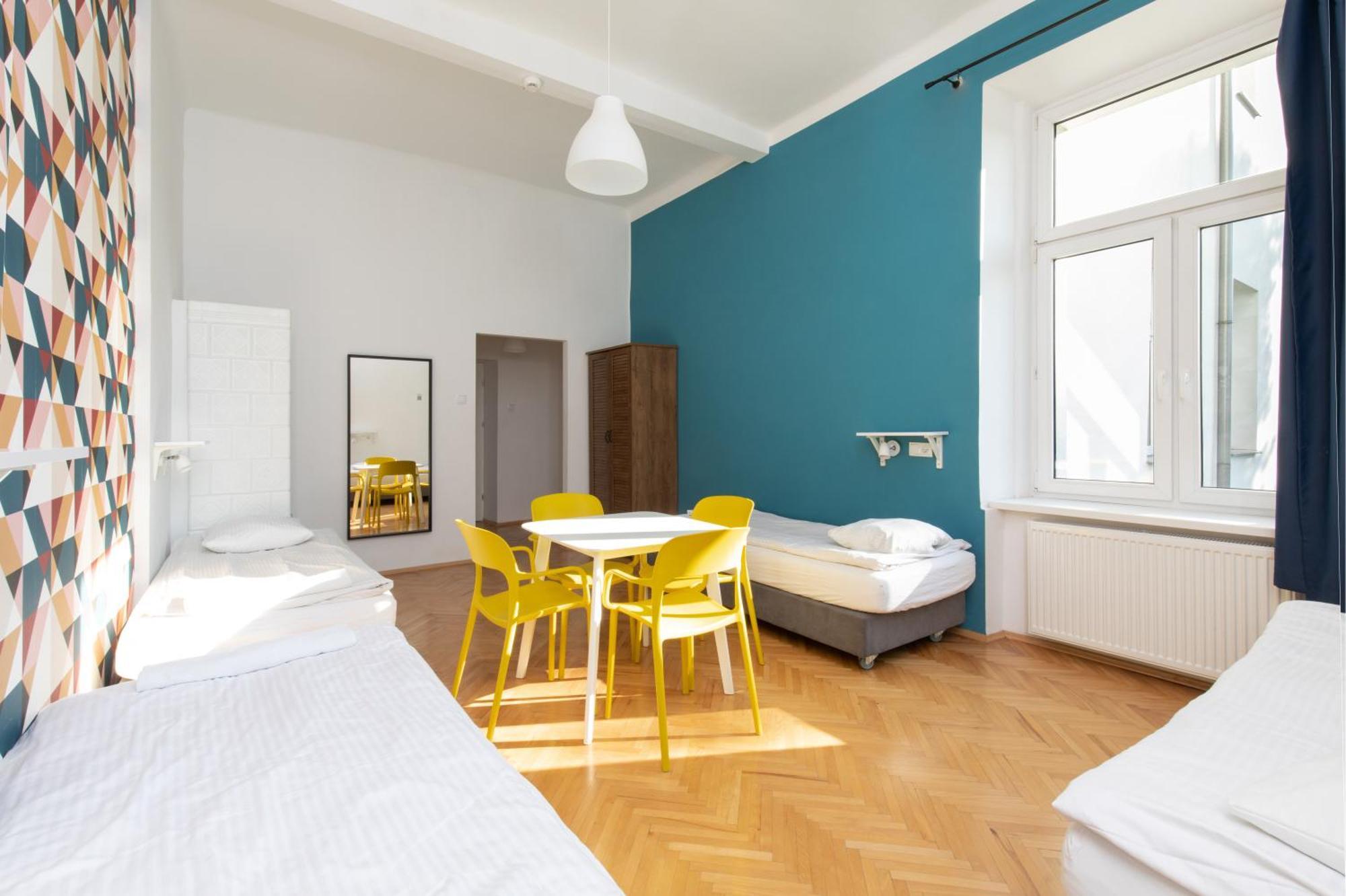 Atlantis Hostel Krakau Buitenkant foto